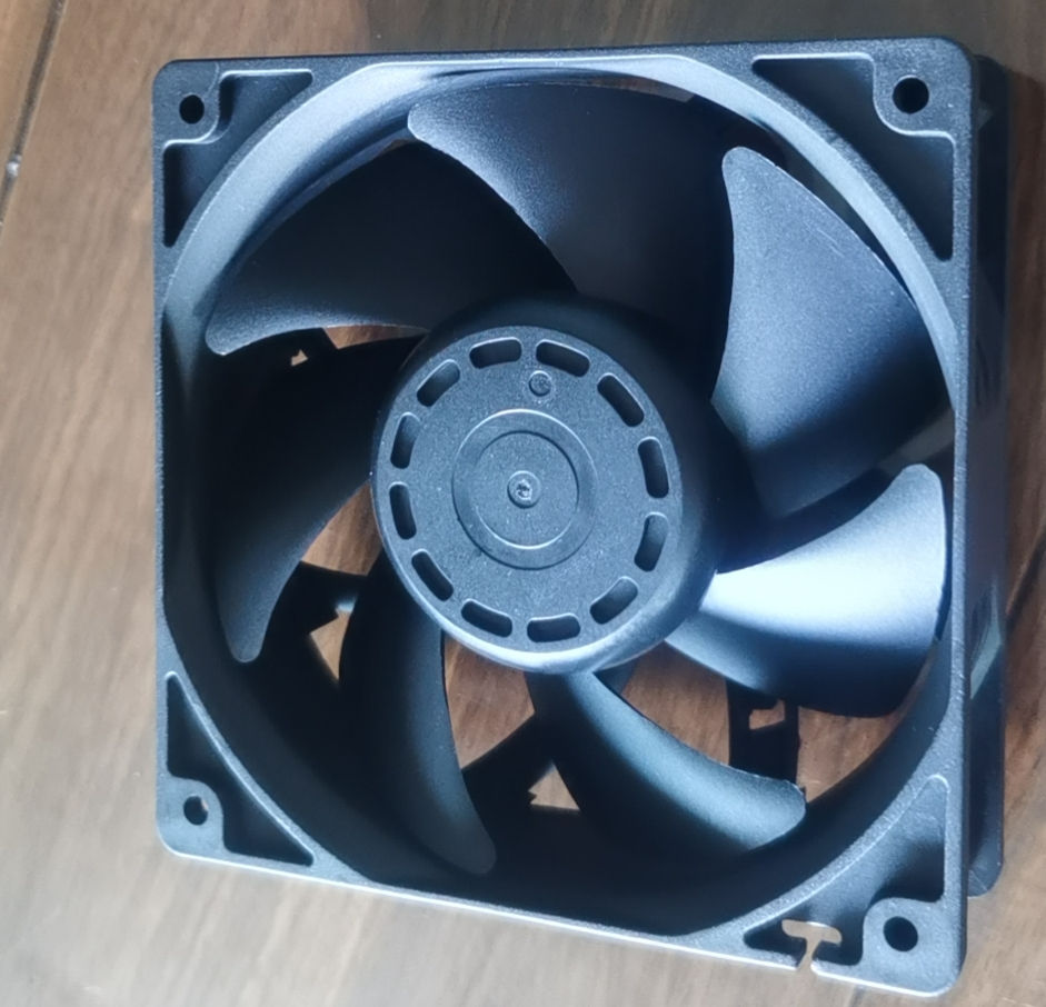 XQX12038防水散热风扇